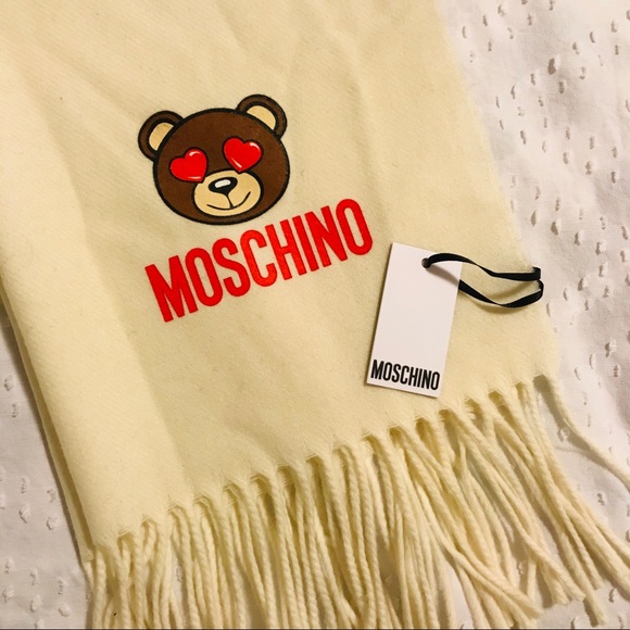 Authentic Moschino 🐻 Scarf! - Picture 3 of 5
